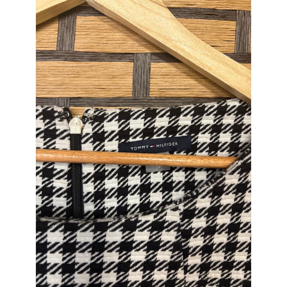 Tommy Hilfiger Black & White Houndstooth Print Short Sleeve Shift Dress Size 14 - Picture 7 of 9